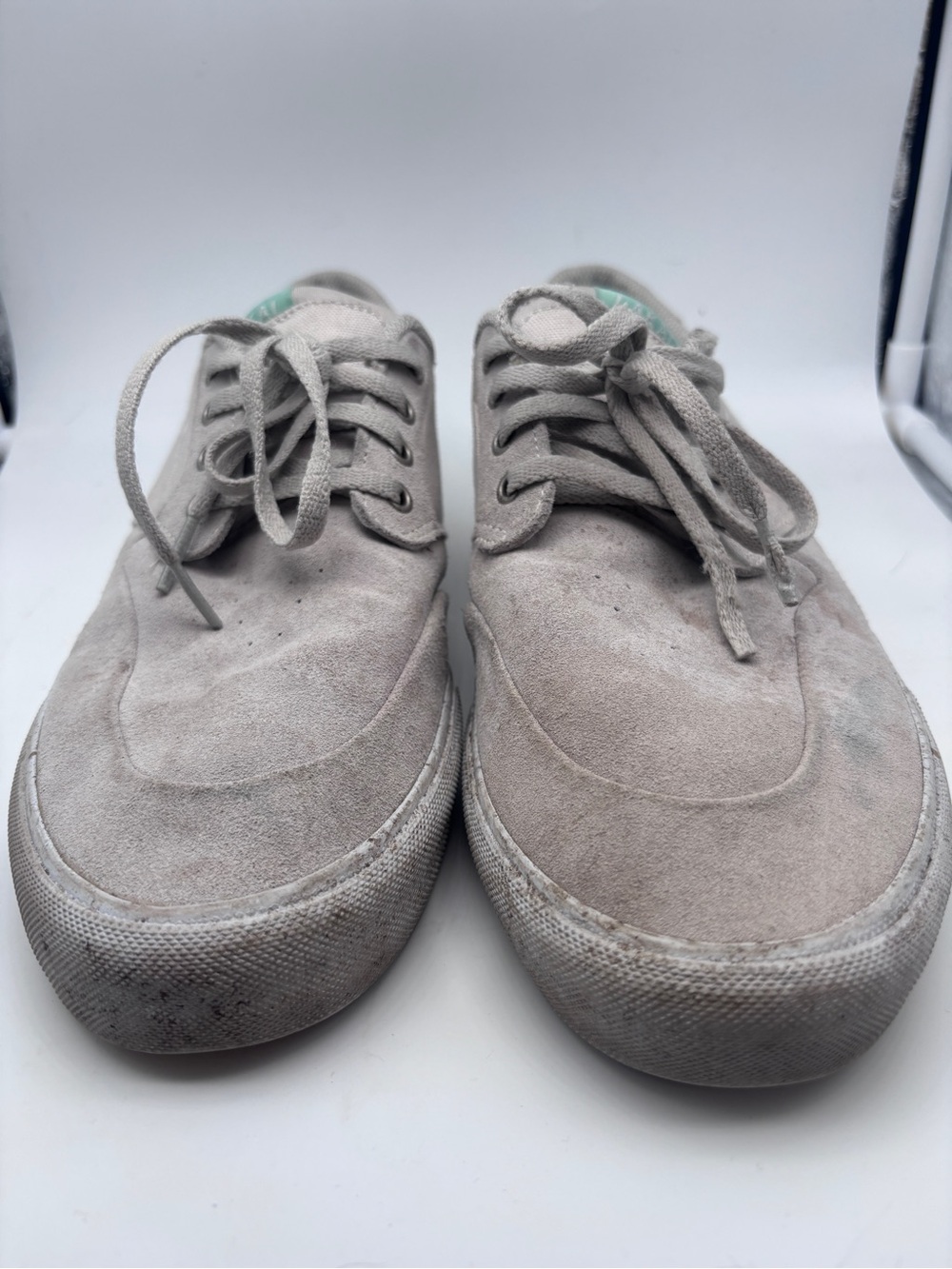 Lanai Men's Suede Casual Skate Shoes in Light Gray